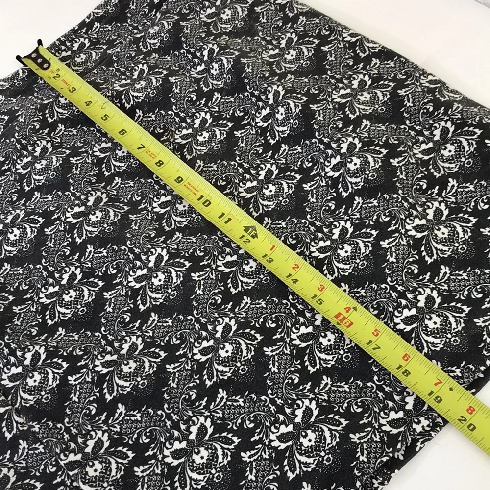 Lena Gabrielle brand Ladies Floral Print Skirt - Picture 6 of 8